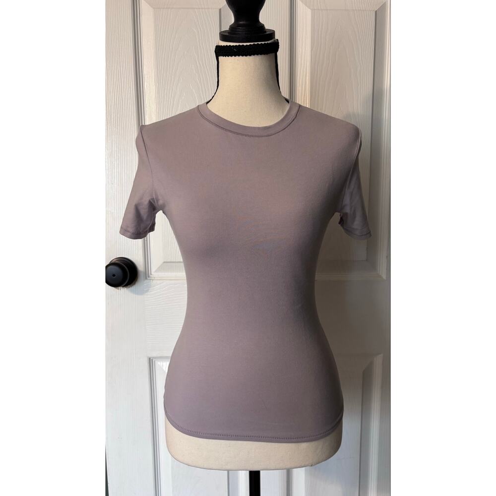 SKIMS Cotton Jersey T-Shirt NEW Women's Size Small Oyster Cotton Blend